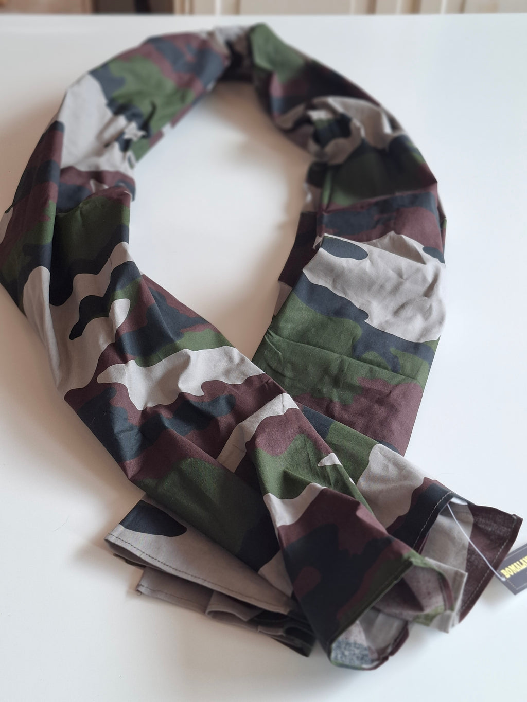 Chèche camo neuve